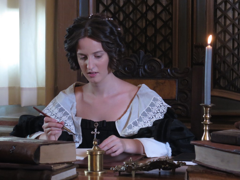 Foto di Silvia Gualtieri come Elena Cornaro - Voyager - Rai