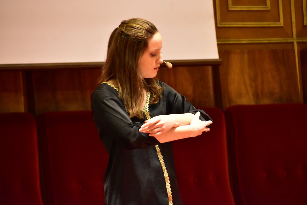 Foto dallo spettacolo teatrale "Elena Cornaro - Per tutte le altre" - Silvia Gualtieri e Gli Enarmonici